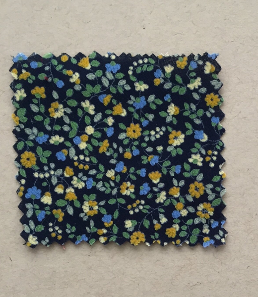 Dandelion Puff Blouse in Navy Flowers