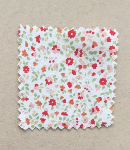 Dandelion Puff Blouse in Red Flowers